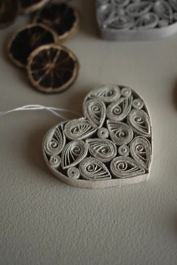 Paper heart 8 cm - Cream - DBKD