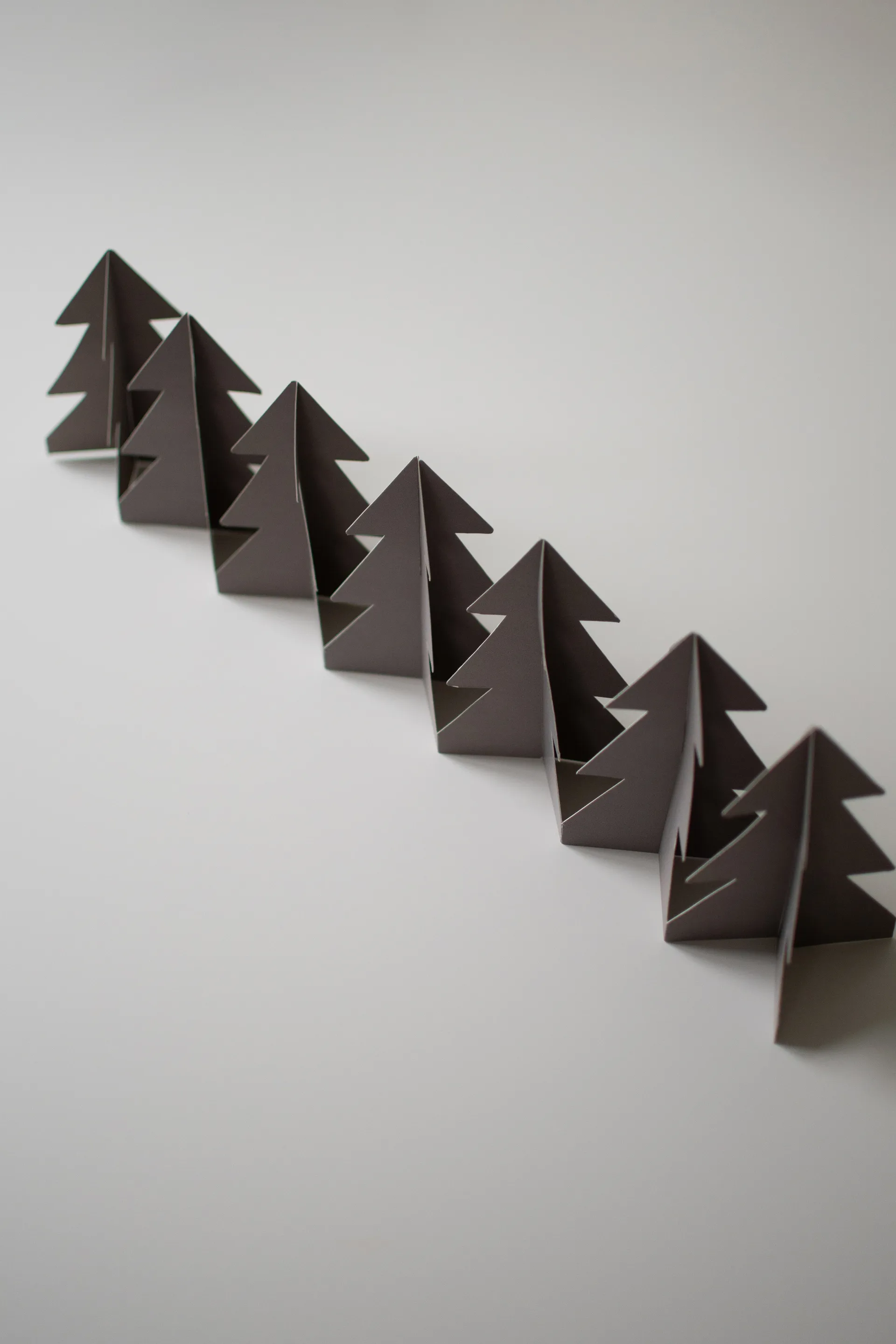 Tree in a row decoration, Mole, 7x60 cm DBKD