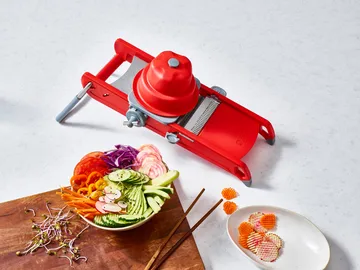 De Buyer Swing Plus mandoline - Red - De Buyer