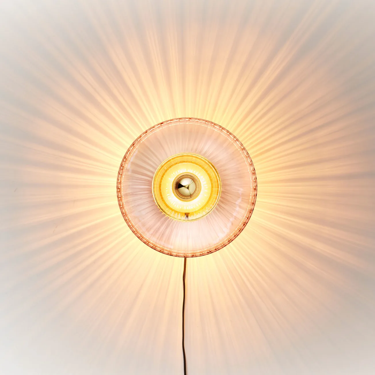 New Wave Optic wall lamp XL, Rose Design By Us