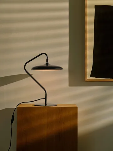 Artist table lamp - Black, 41 cm - Design For The People