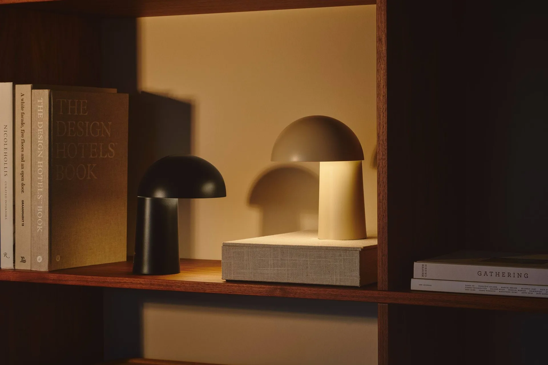 Faye portable table lamp, Beige Design For The People