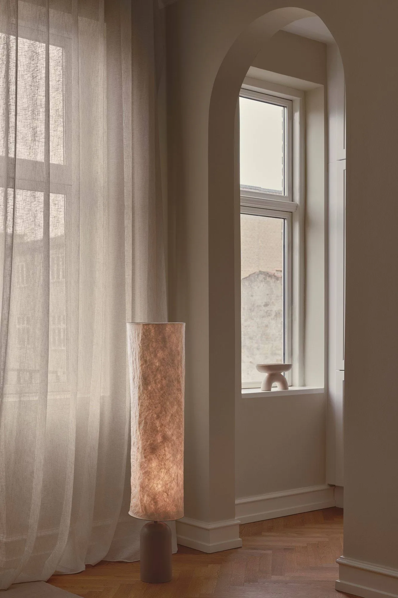 Talli floor lamp, Brown, Ø25x113.5 cm Design For The People