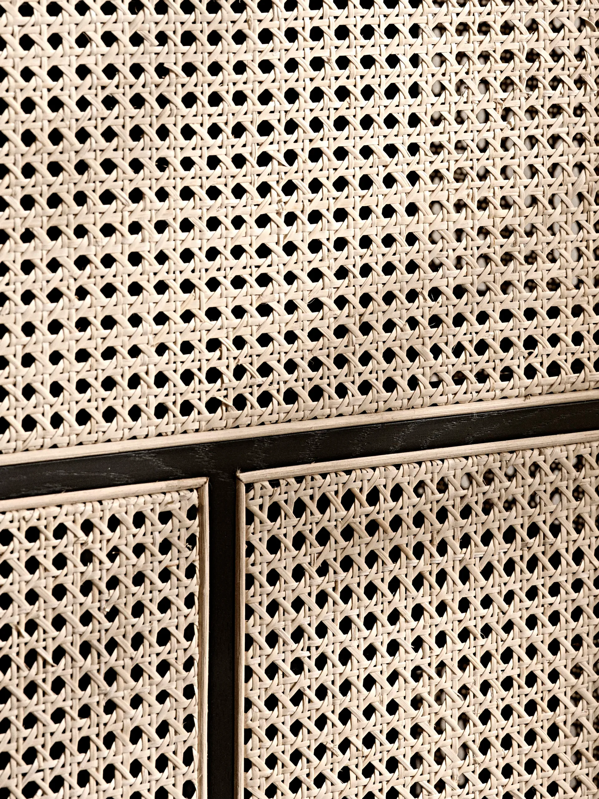 Air side table, Black Design House Stockholm