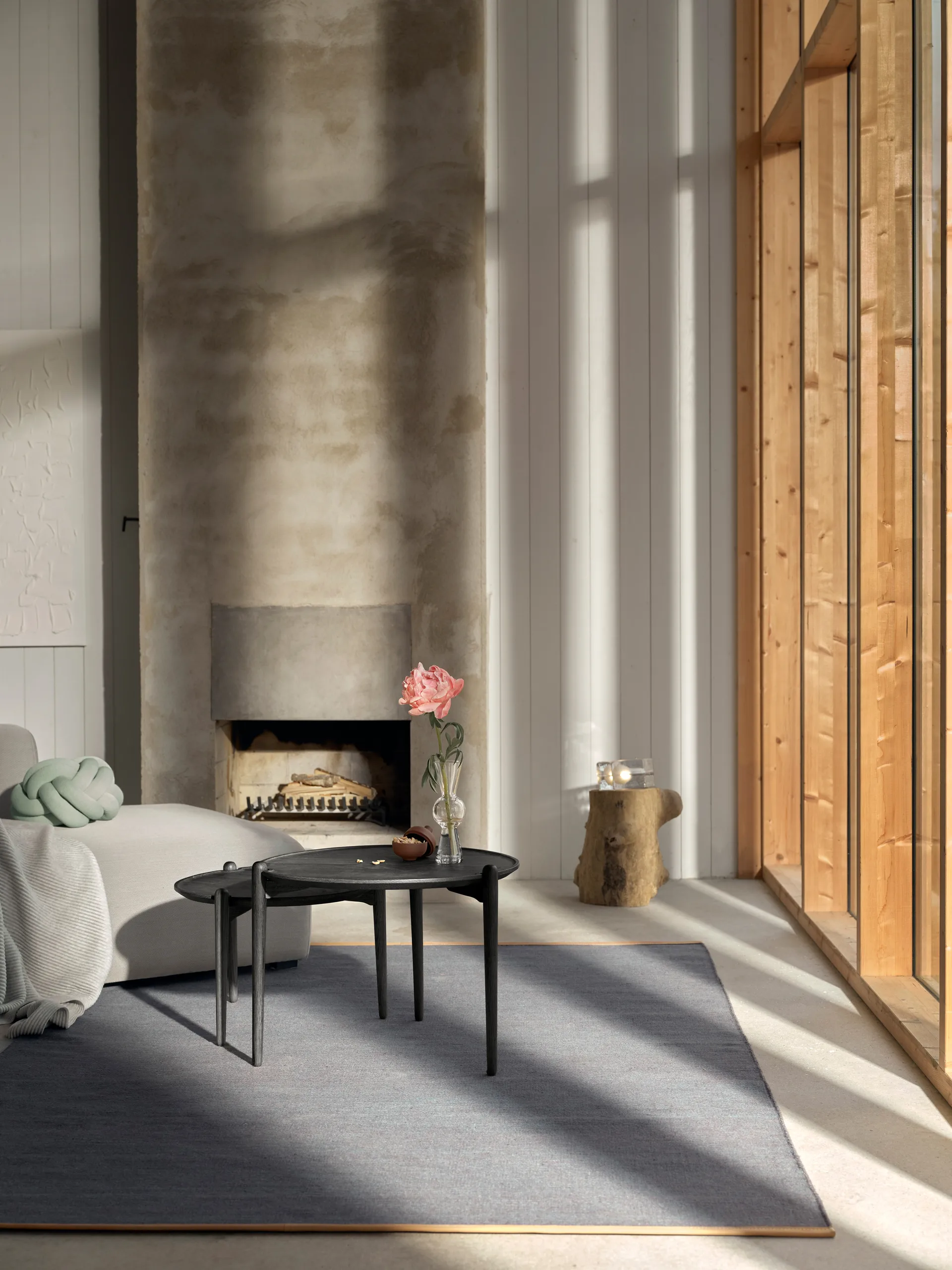 Aria coffee table, Black oak, Ø50x37 cm Design House Stockholm