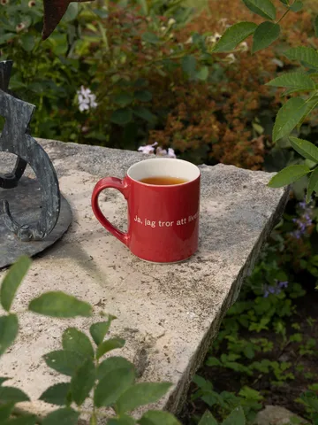 Astrid Lindgren mug, ja, jag tror att livets… - Swedish text - Design House Stockholm