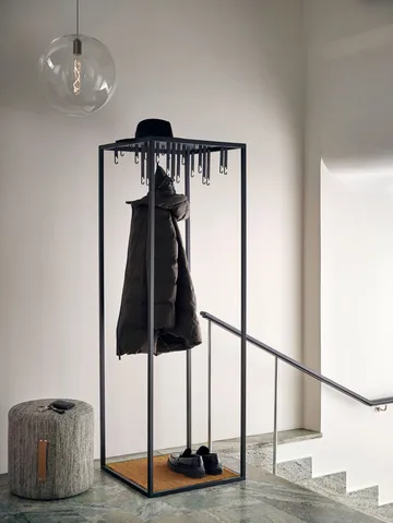 Ateljé clothes hanger - Black - Design House Stockholm