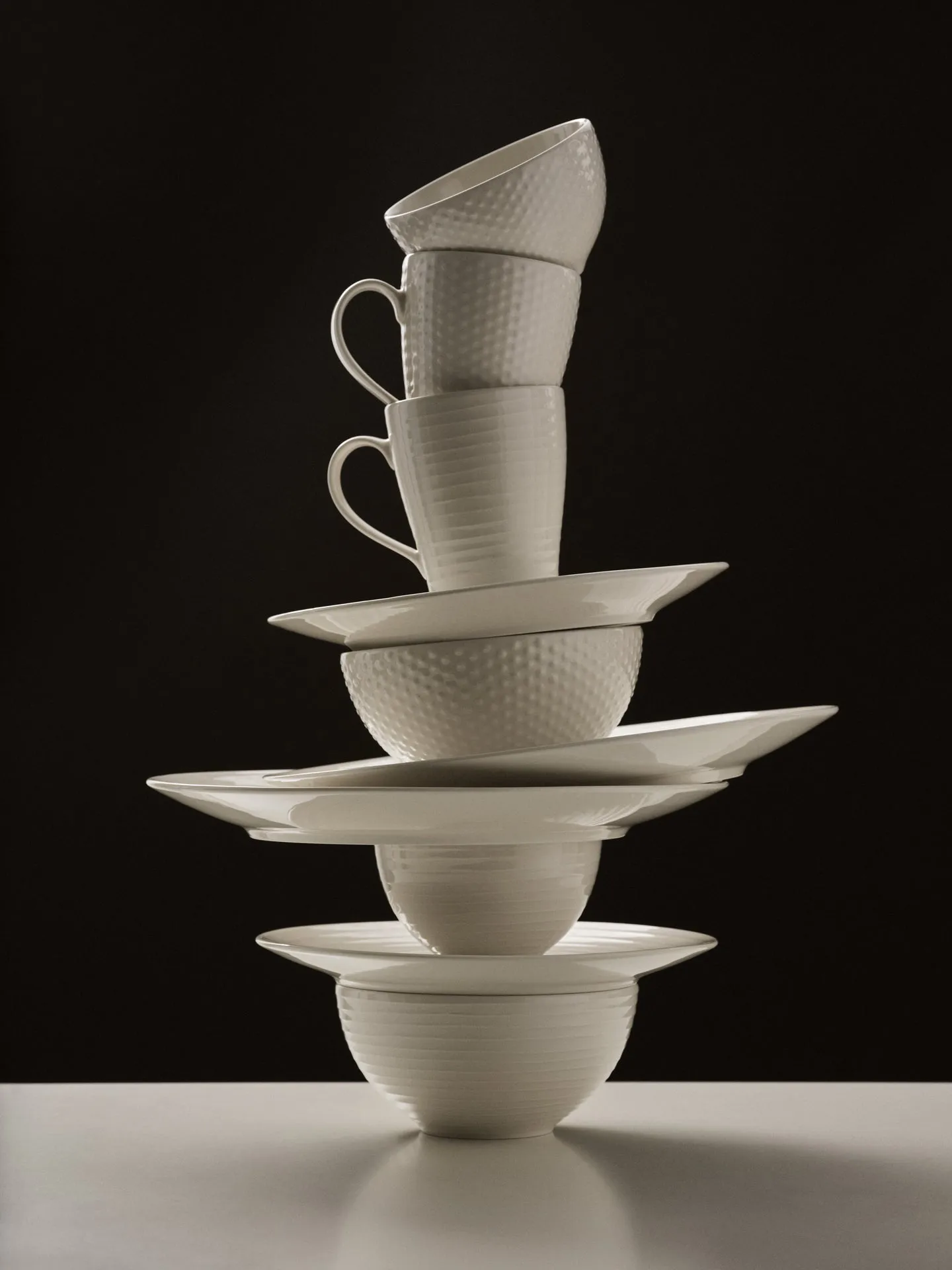 Blond bowl small 30 cl, dot white Design House Stockholm