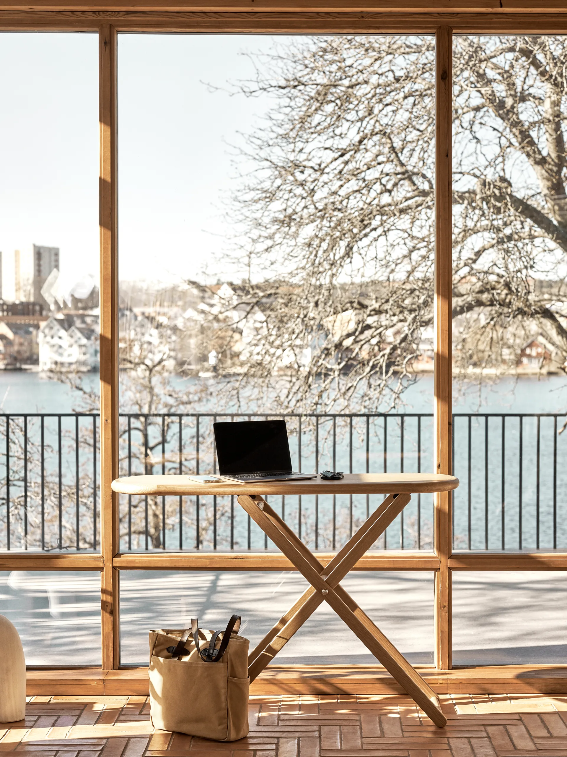 Cinderella table, Oak Design House Stockholm