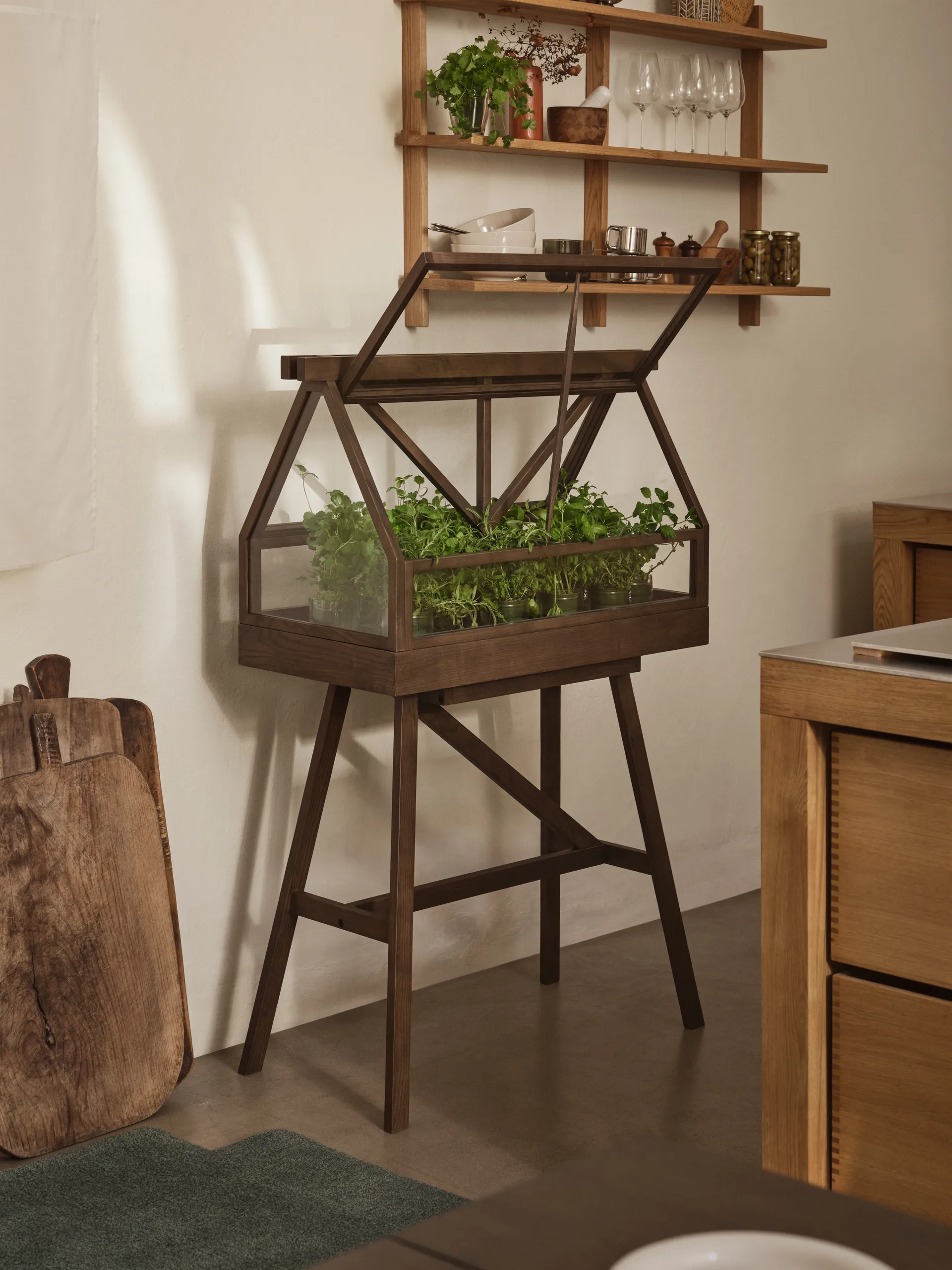 Greenhouse greenhouse, Dark ash Design House Stockholm