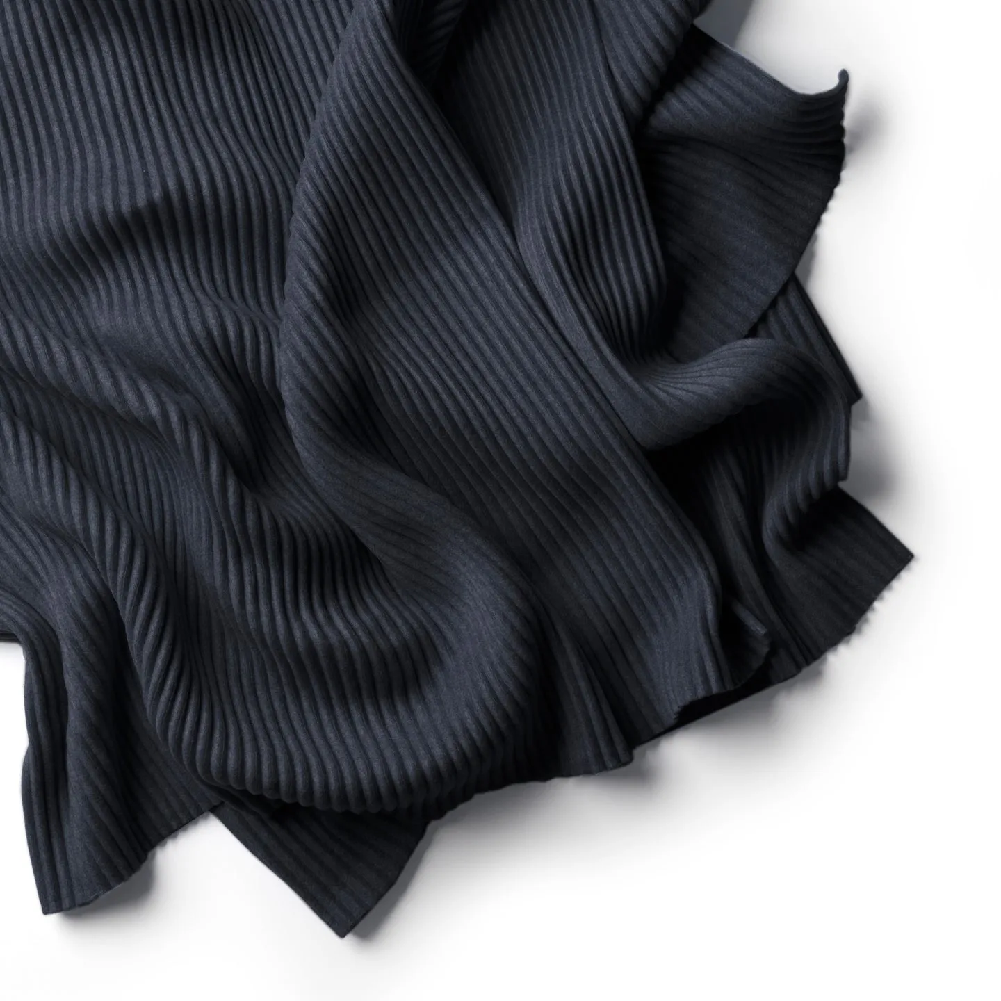 Pleece throw 140x160 cm, Black Design House Stockholm
