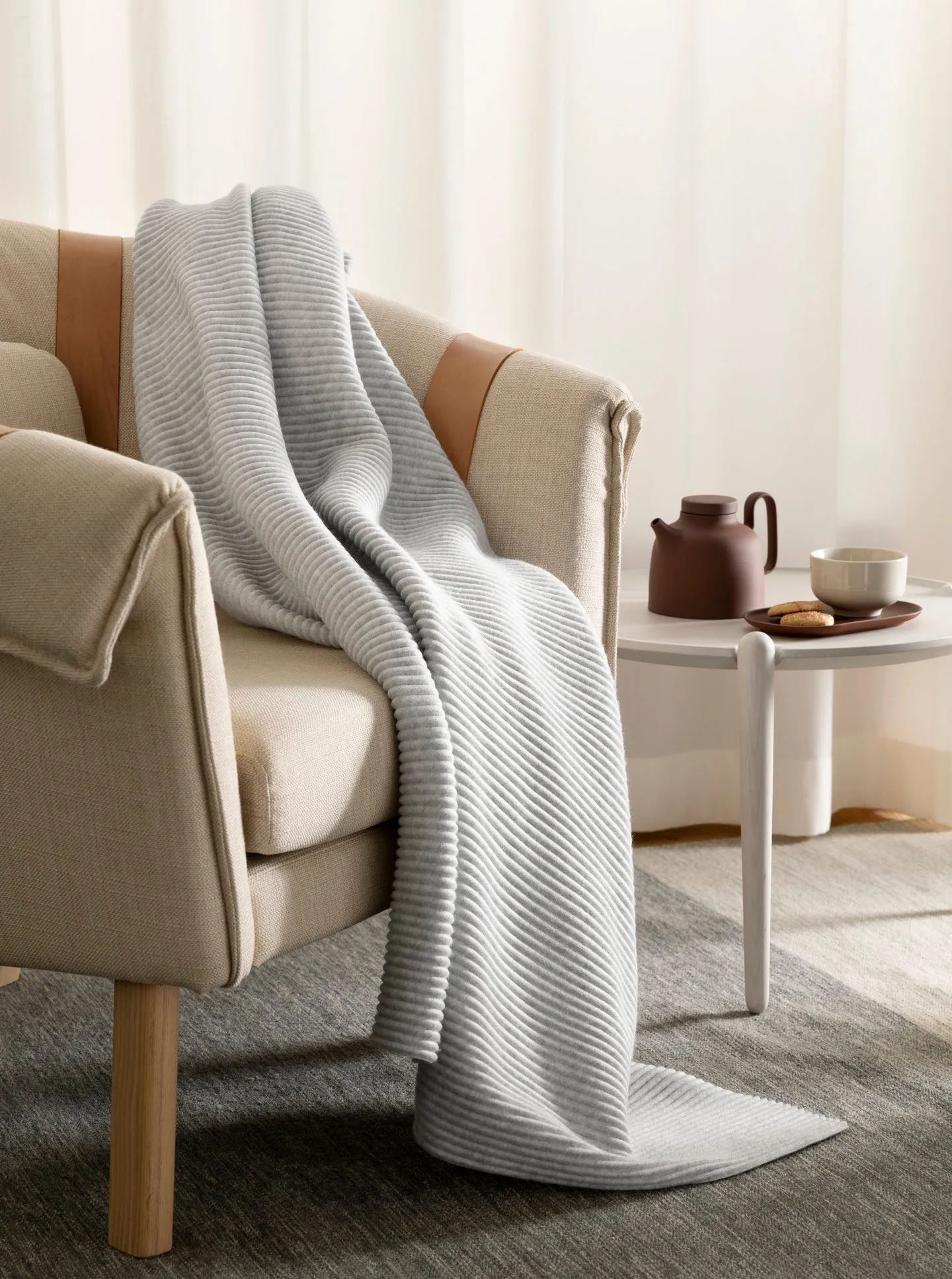 Pleece throw 140x160 cm, Light grey Design House Stockholm