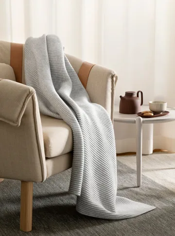 Pleece throw 140x160 cm - Light grey - Design House Stockholm
