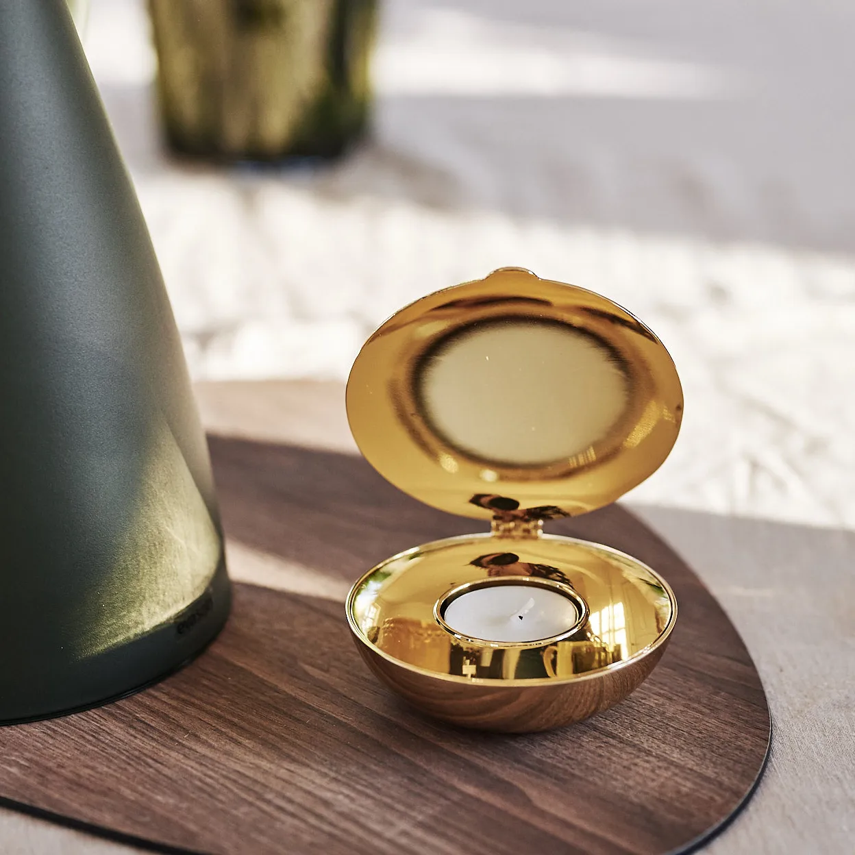 Shell votive, brass Design House Stockholm