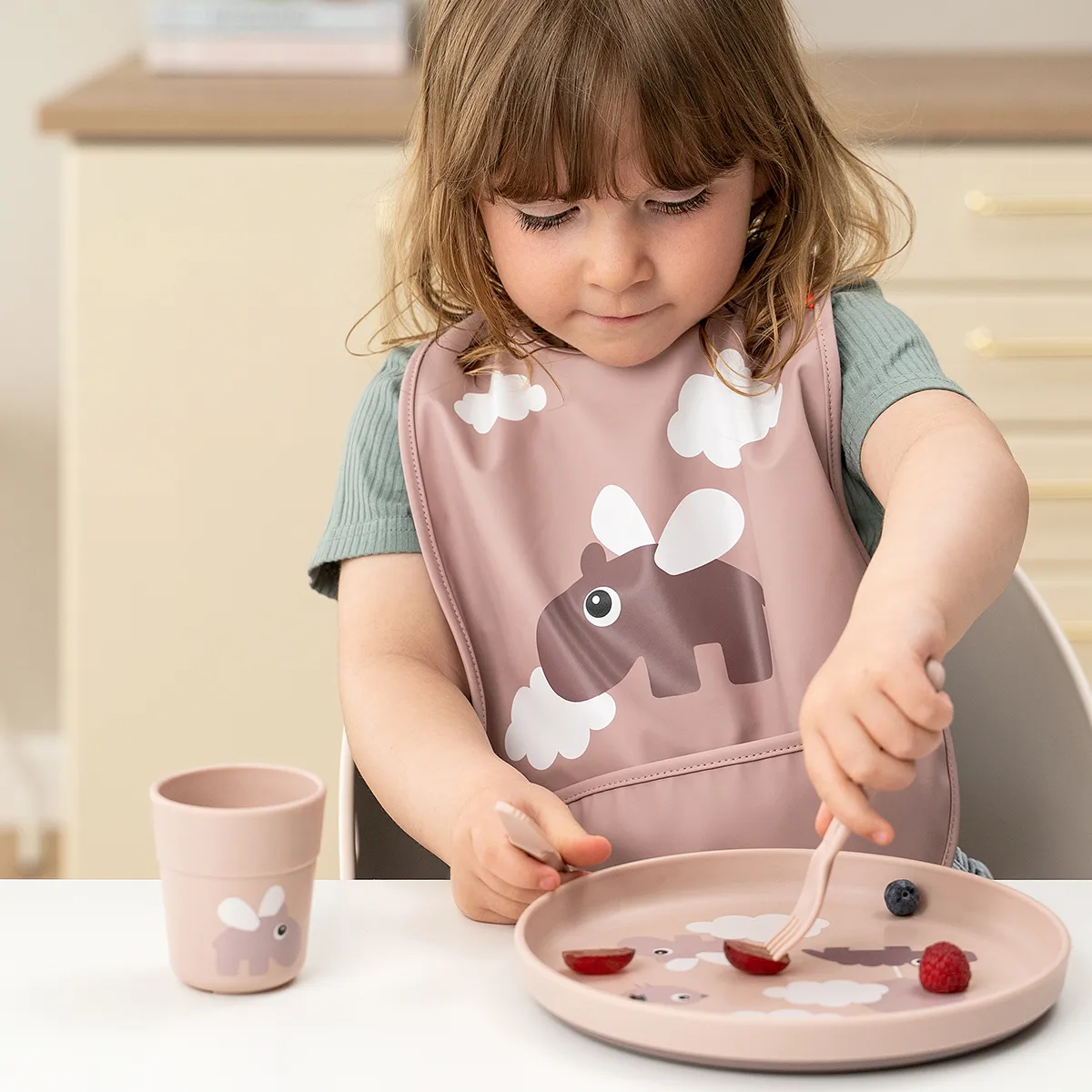 Happy Clouds foodie children's plate Ø20 cm, Powder Done by deer