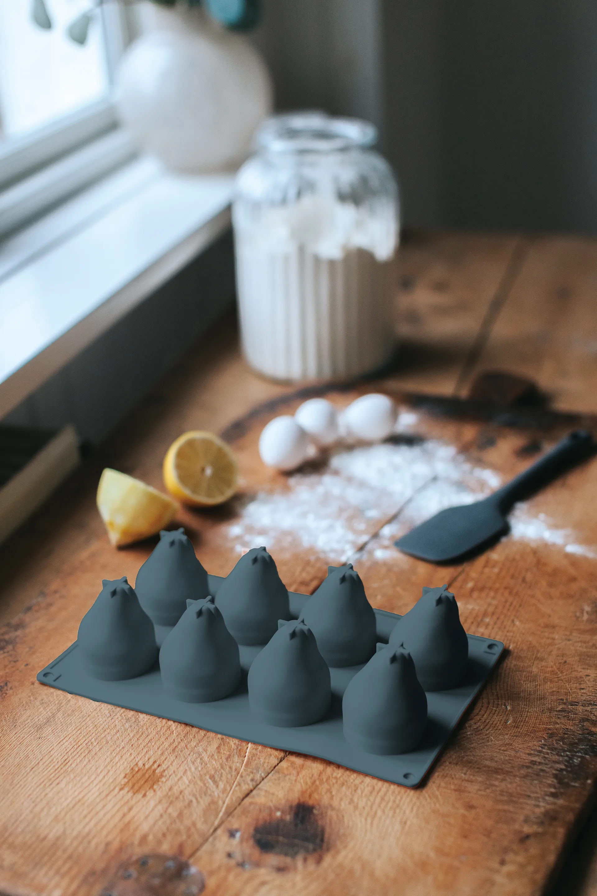 Beck baking tin, Grey, pear, silicone, 8 pcs Dorre