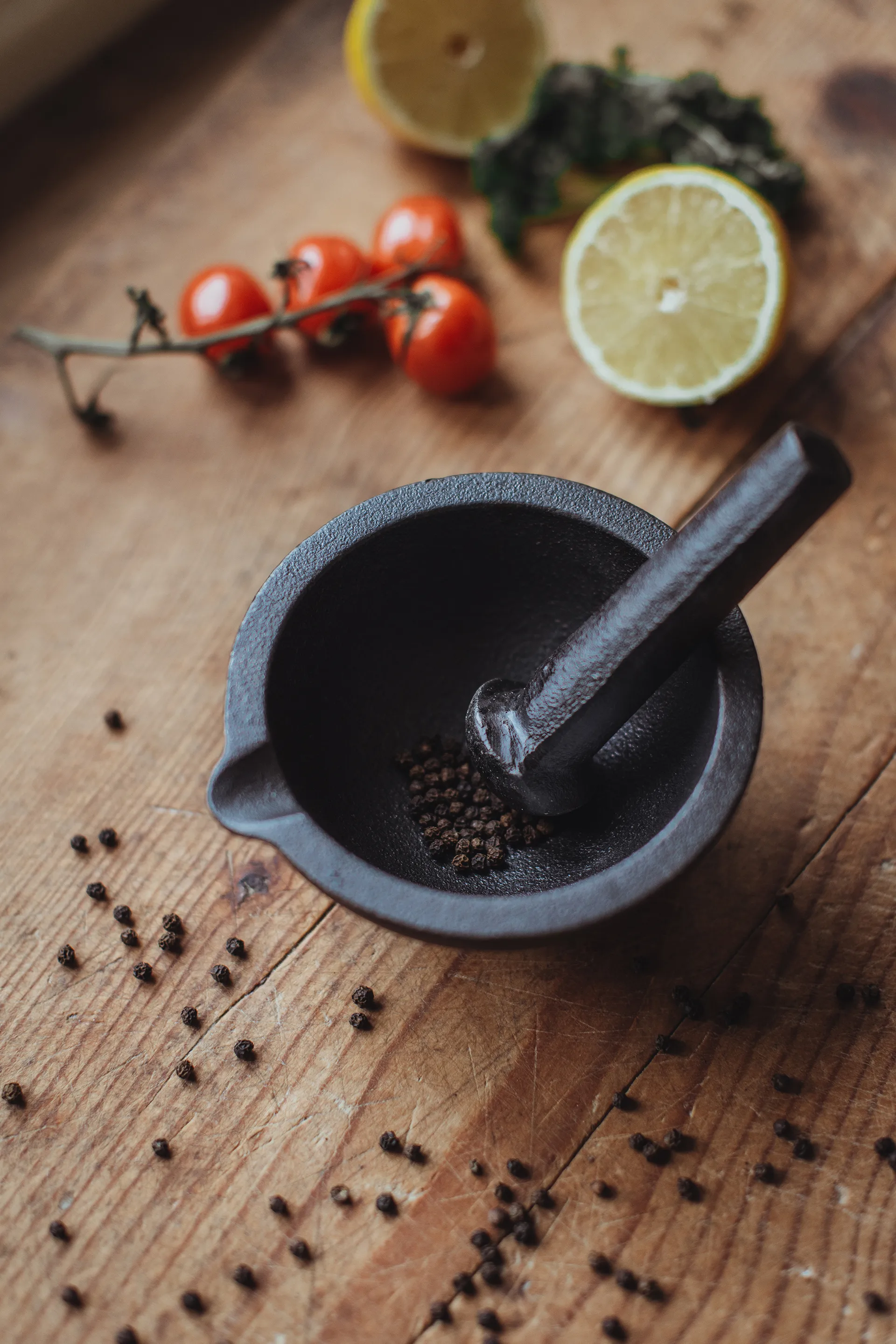 Gilly cast iron mortar, Black, 13x13x6.3 cm Dorre