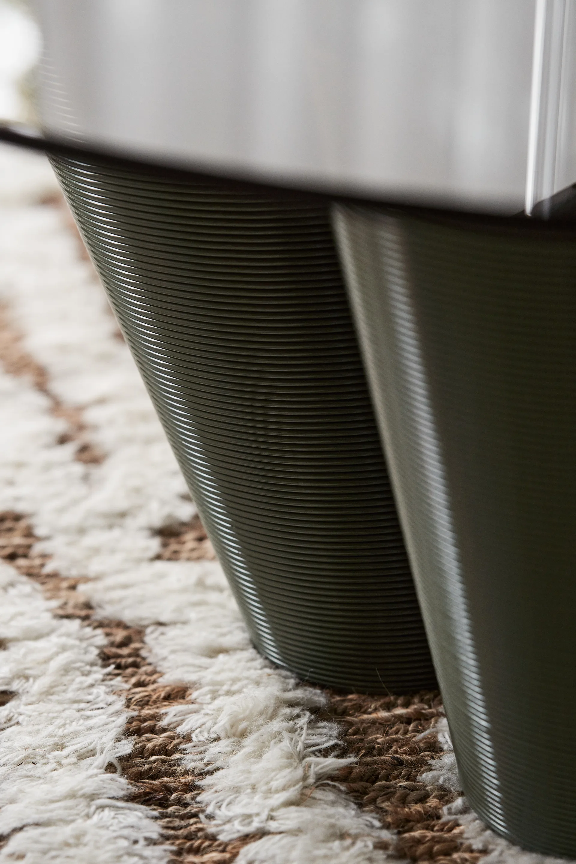 Anemone coffee table Ø110 cm, Olive Ekbacken Studios