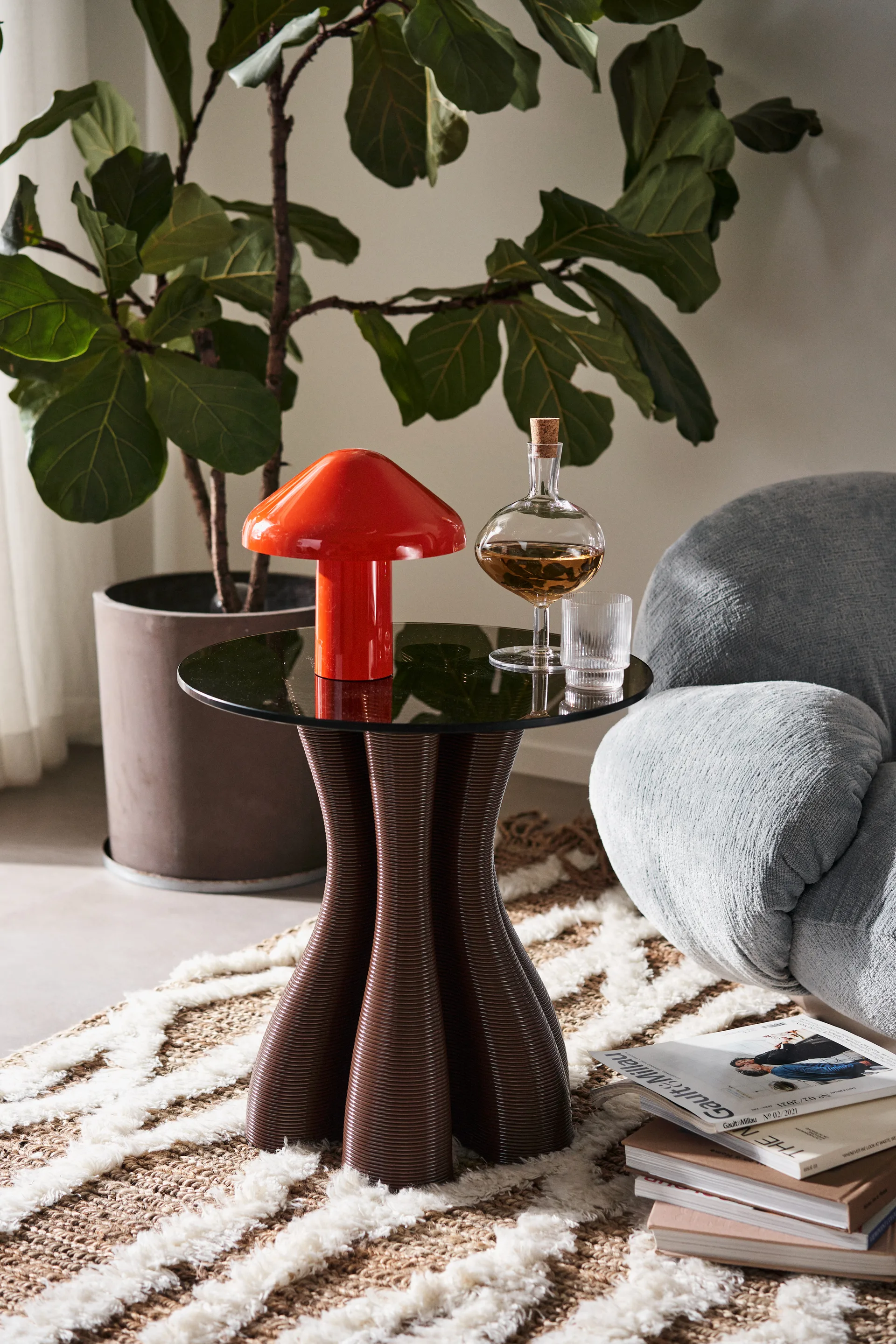 Anemone side table Ø50 cm, Chocolate Ekbacken Studios