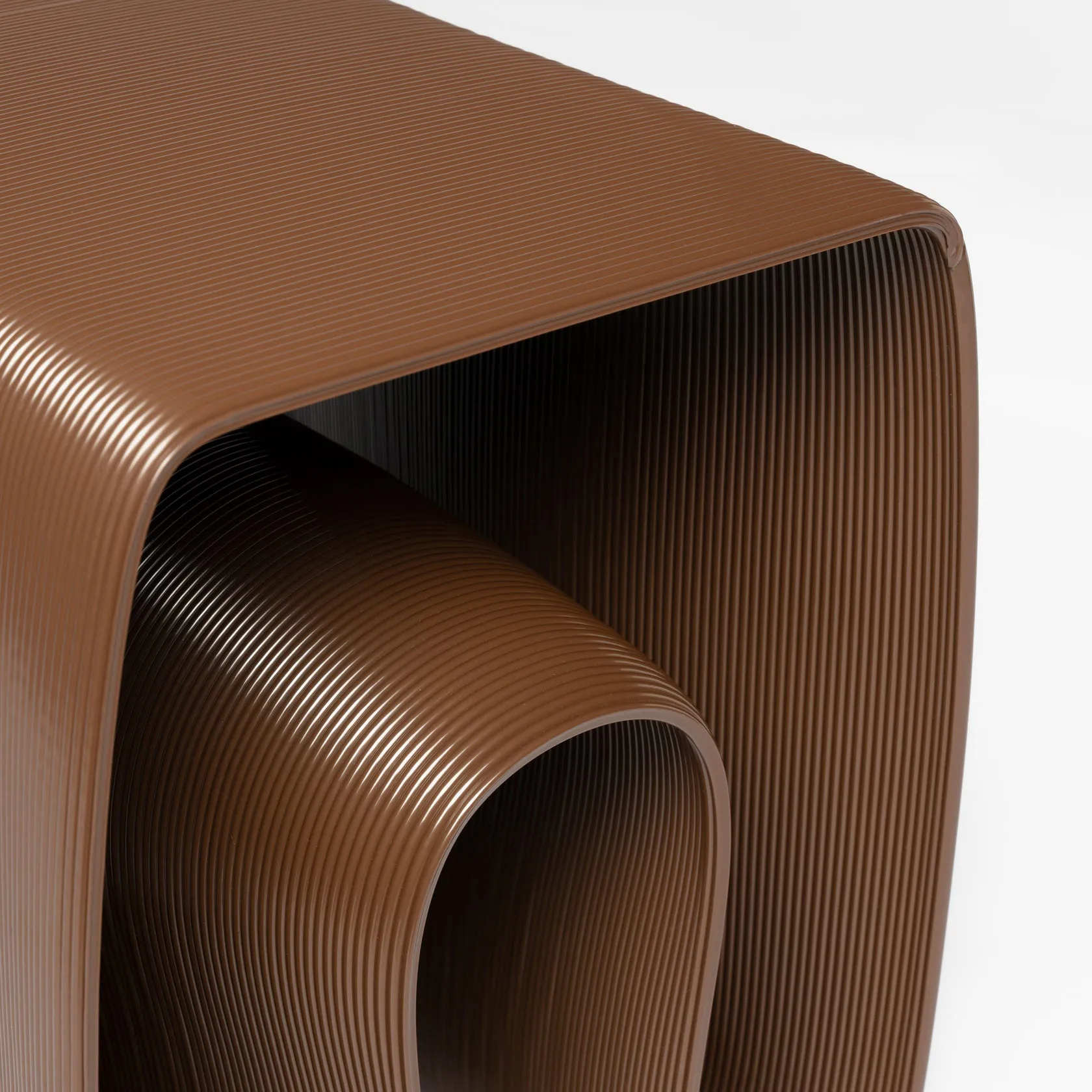 Eel side table 38x40 cm, Chocolate Ekbacken Studios