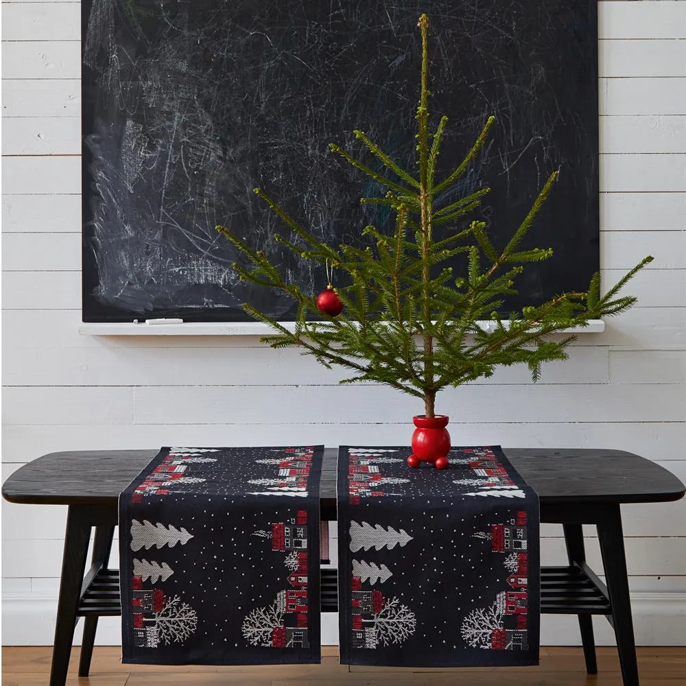 Julstad table runner, black Ekelund Linneväveri