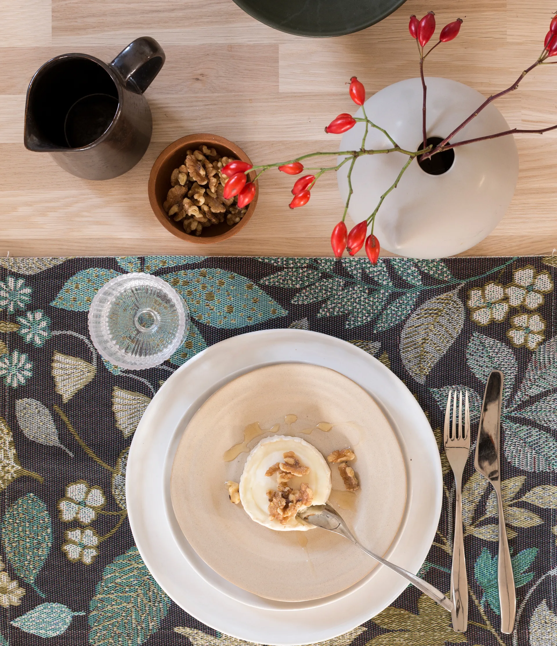Lövsta table runner 35x120 cm, Multi Ekelund Linneväveri