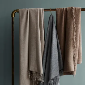 Elvang Luxury throw - beige - Elvang Denmark