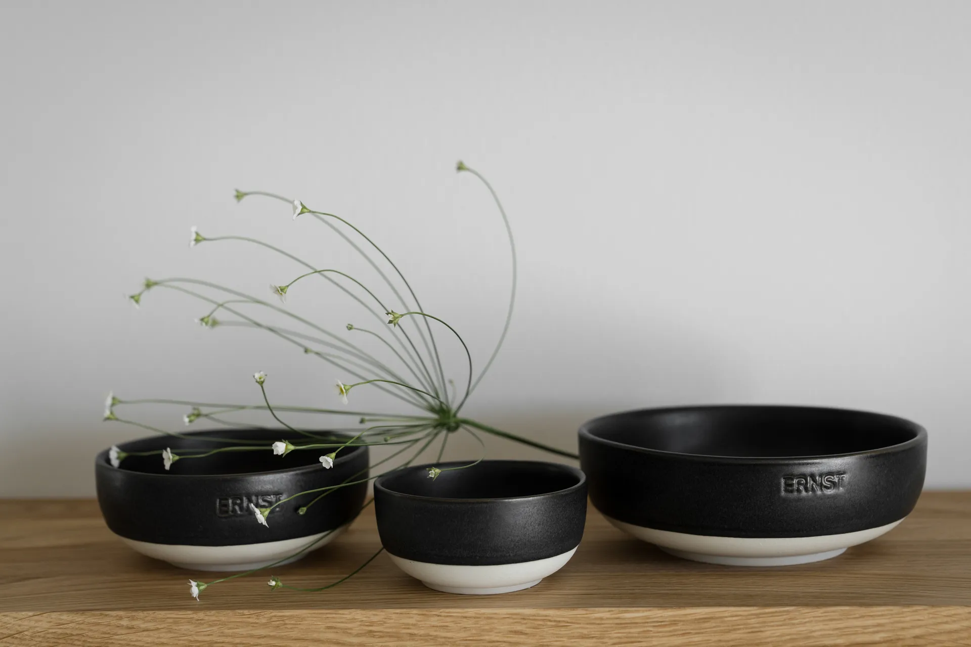 Ernst bowl, Matte black-natural base, Ø14 cm ERNST