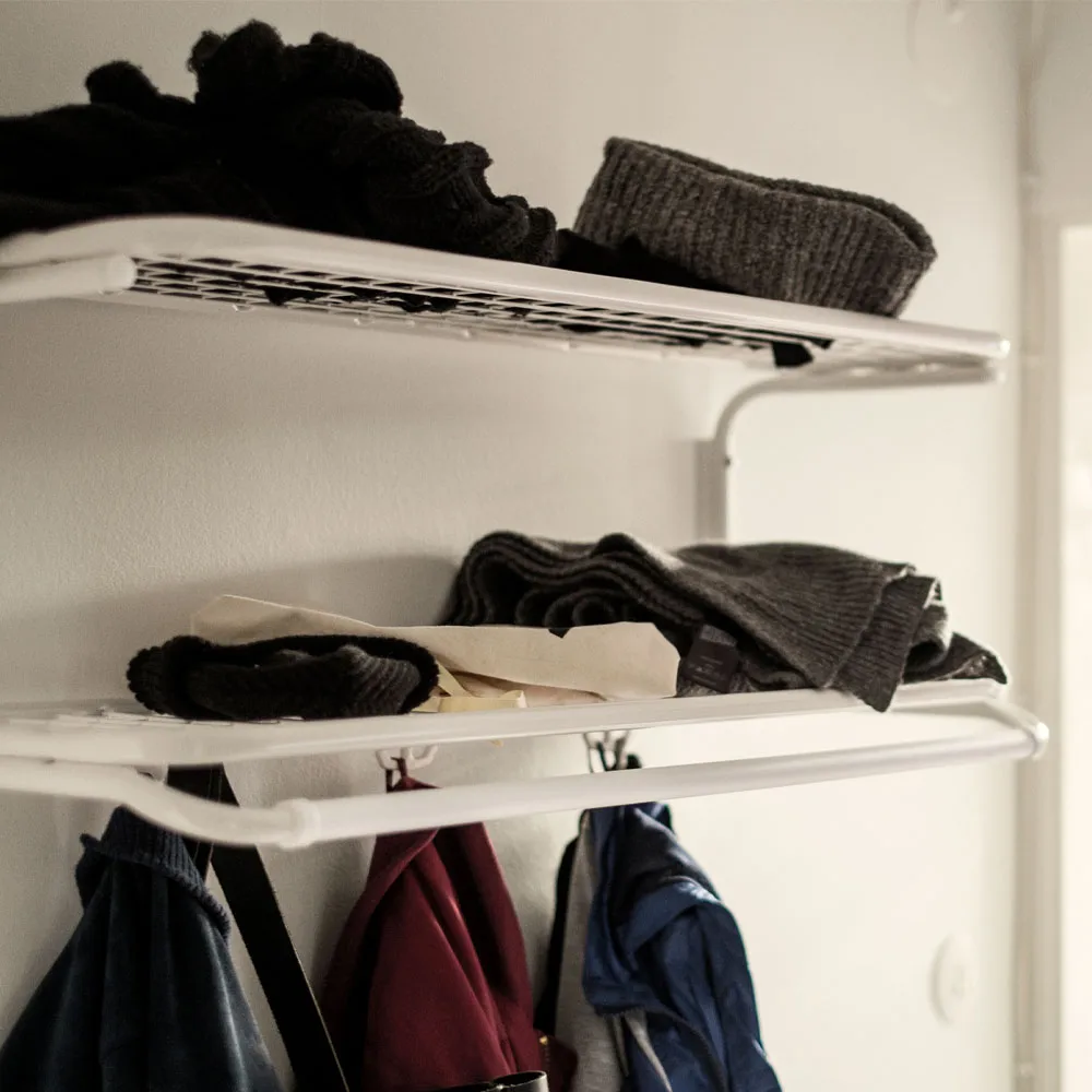 Classic 650 hat shelf, Black/black, 2 levels, 60 cm Essem Design