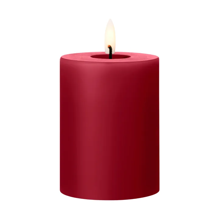 ester & erik pillar candle LED - 36 Winter Berry, 10 cm - ester & erik