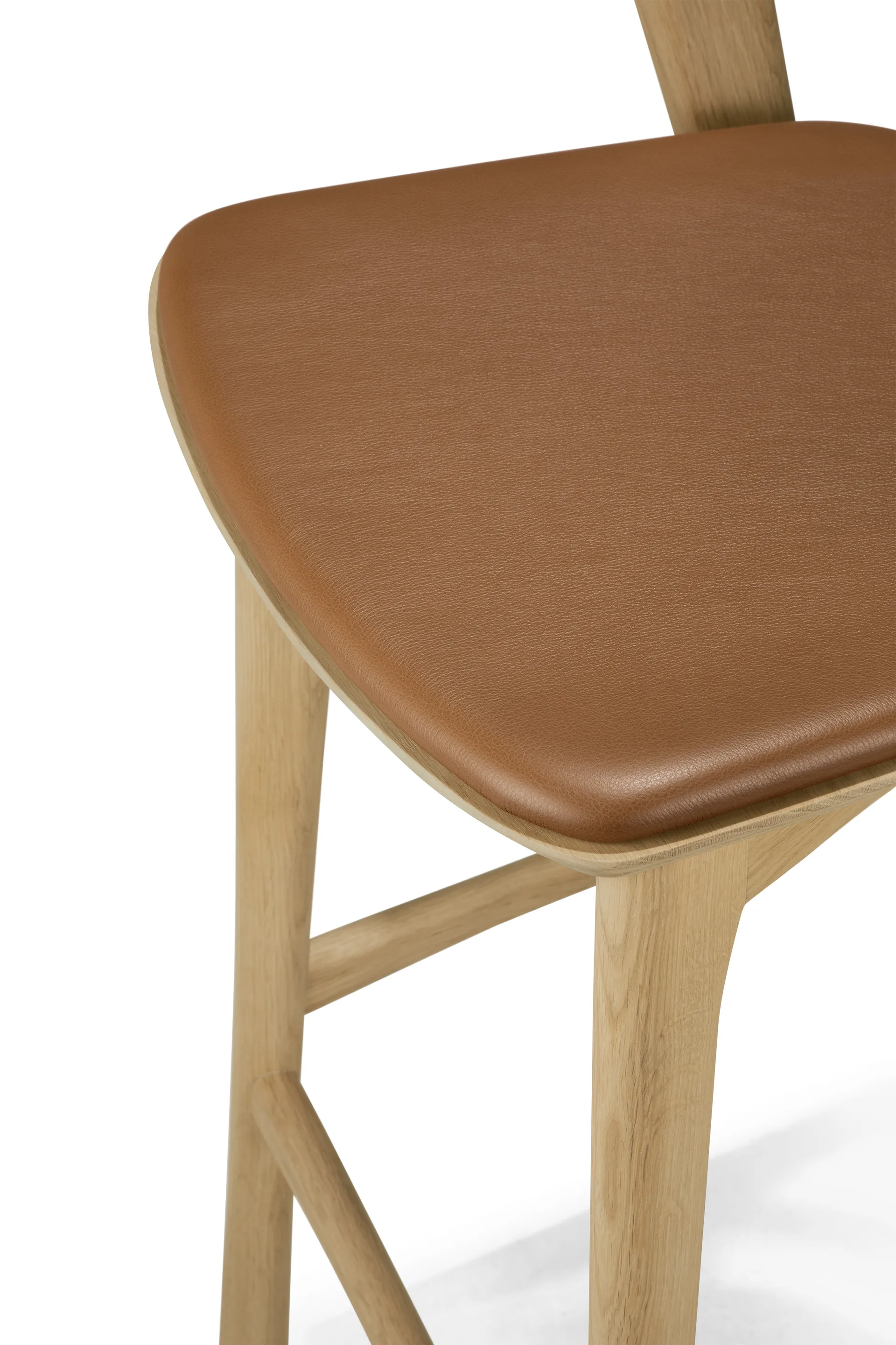 Beech bar stool, Lacquered oak–leather Cognac, 75 cm Ethnicraft