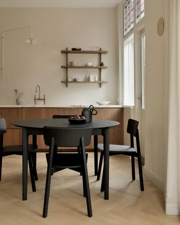 Beech dining table oval 129/179x100x76 cm - Black stained oak - Ethnicraft