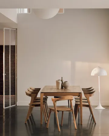 Bok dining table 200/300x100x76 cm - Hardwax oiled oak - Ethnicraft