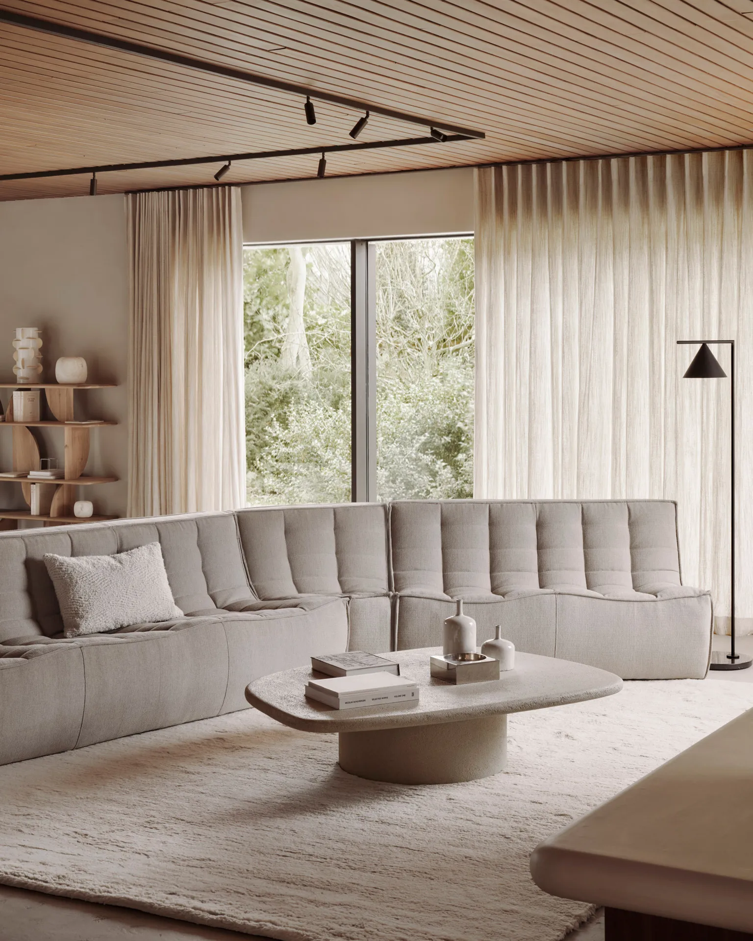 Elements coffee table, Off white, 134x96 cm Ethnicraft