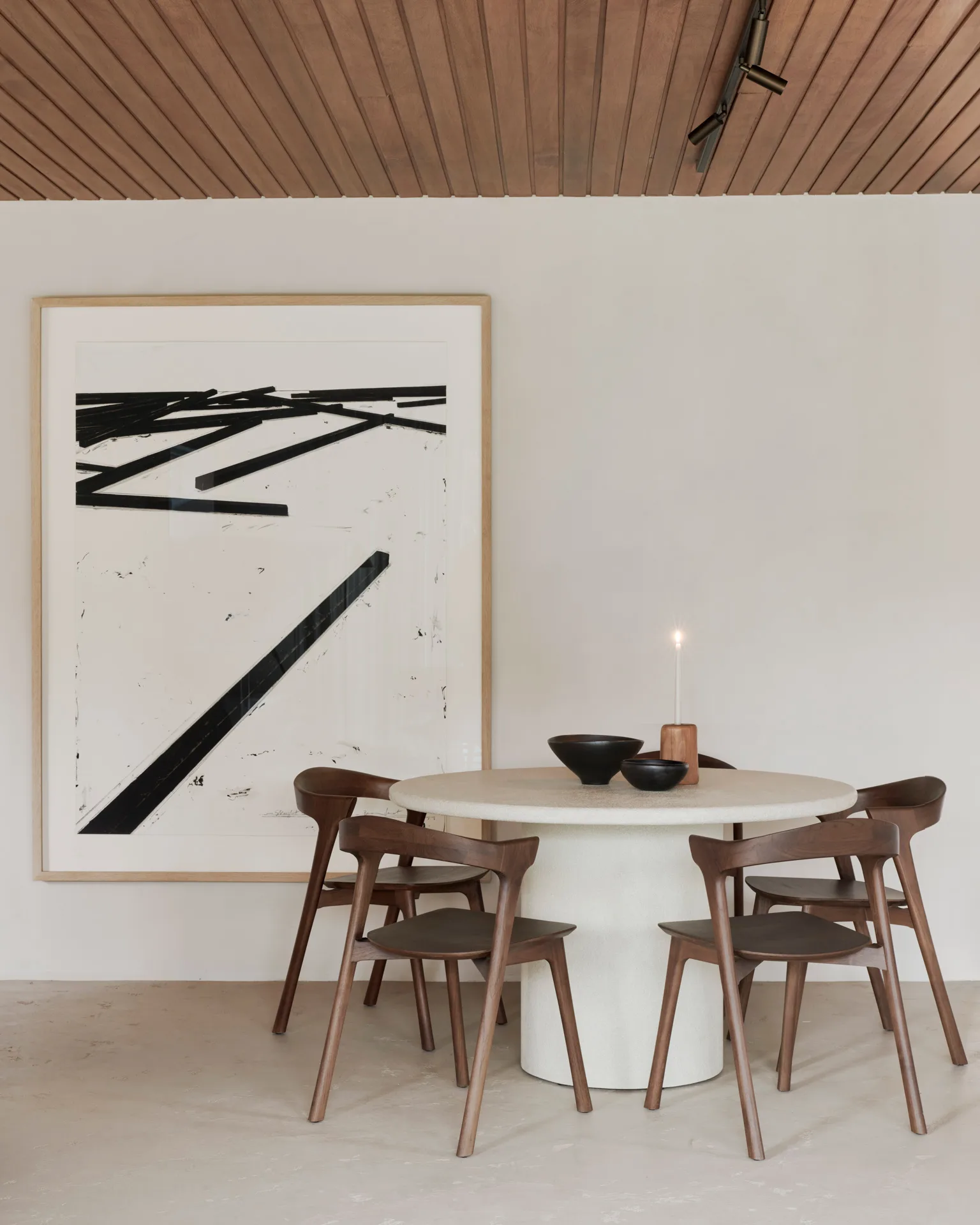 Elements dining table, Off White, Ø125 cm Ethnicraft