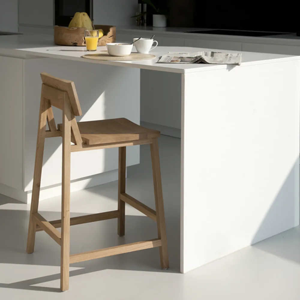 N3 barstool, Oak wax oil 49x50 cm Ethnicraft