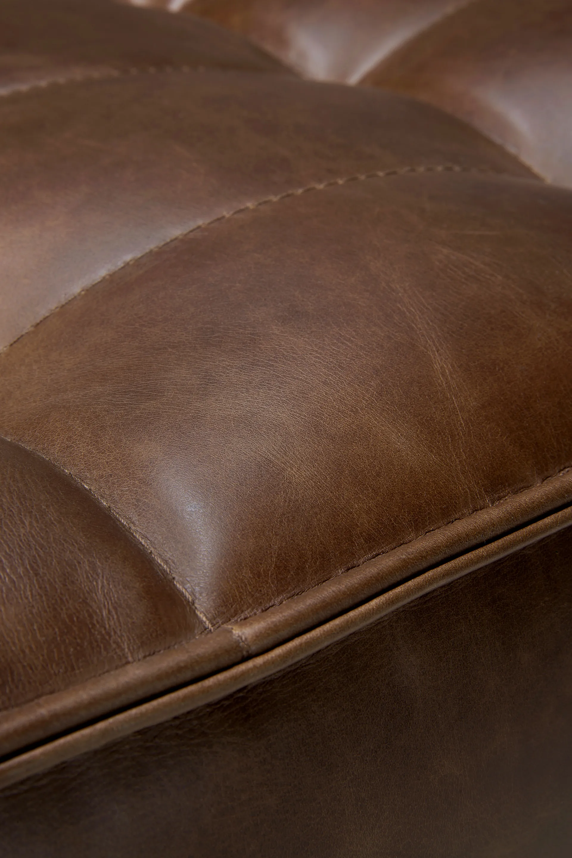 N701 corner module rounded 90°, Leather Chestnut Ethnicraft