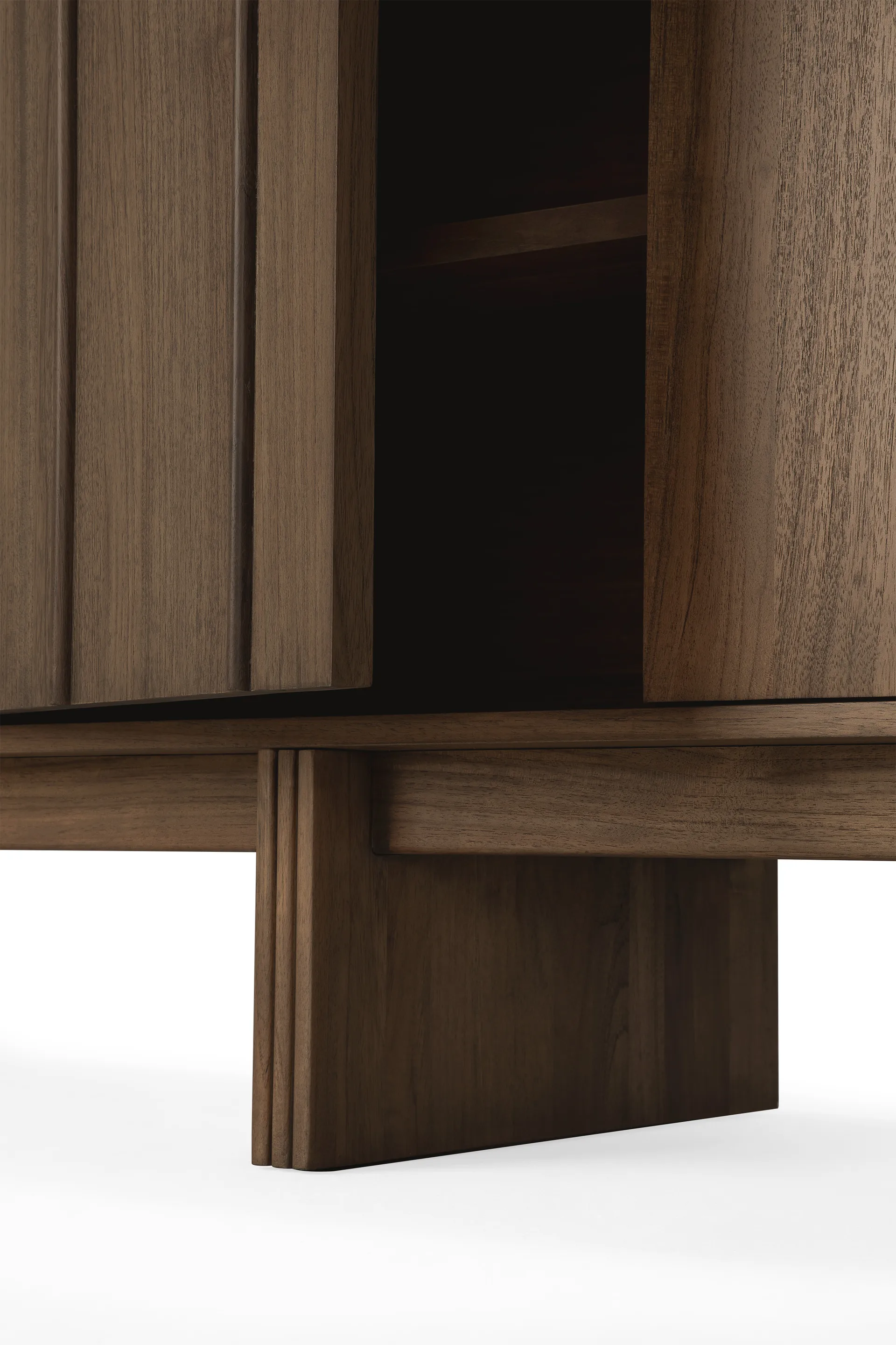 Pillar sideboard, Wild brown teak, 220 cm Ethnicraft