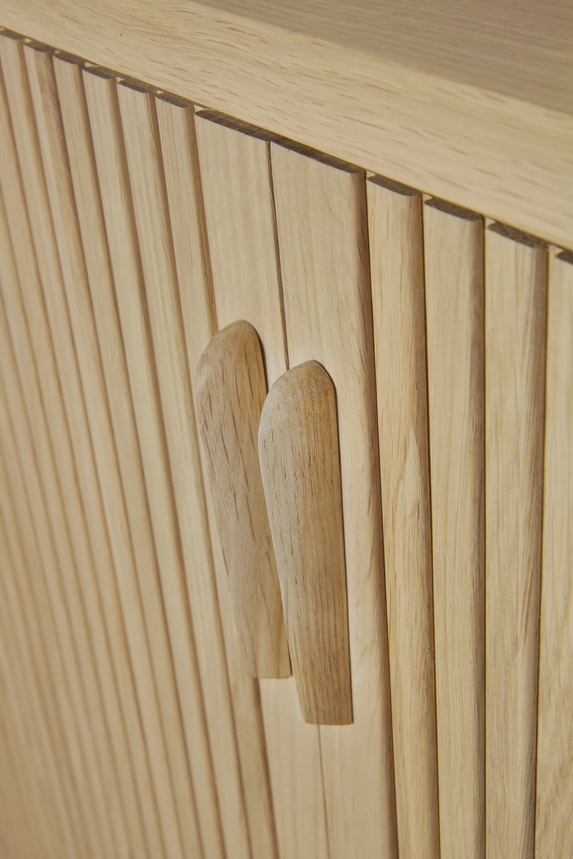 Roller Max sideboard, Oak, 224 cm Ethnicraft