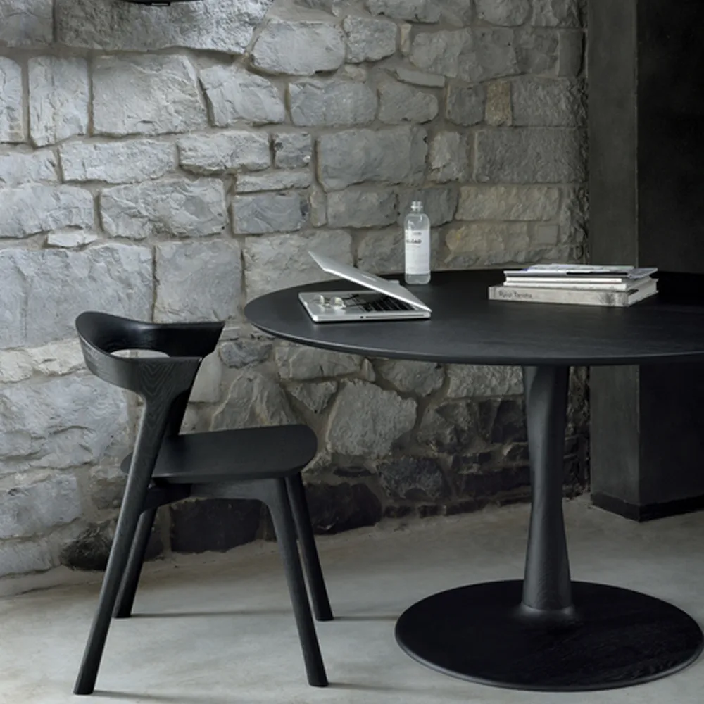 Torsion dining table, Black-stained oak, Ø127 cm Ethnicraft