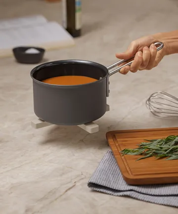 Eva Solo magnetic trivet - Sand - Eva Solo