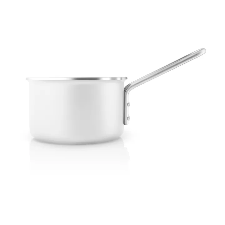 Eva Trio White Line Slip-Let ceramic saucepan - 1.1 L - Eva Solo