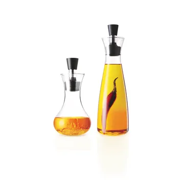 Oil carafe and dressing shaker, 2-piece set - Transparent - Eva Solo