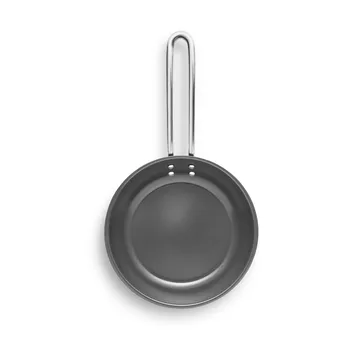 Professional Laser Titanium Slip-Let frying pan - Black, Ø20 cm - Eva Solo