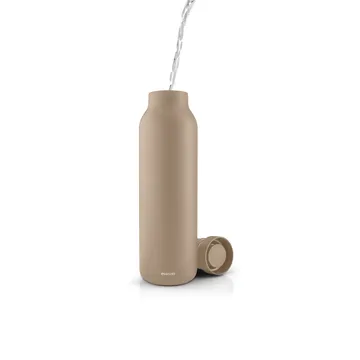 Urban thermos bottle 0.7 L - Caramel cream - Eva Solo