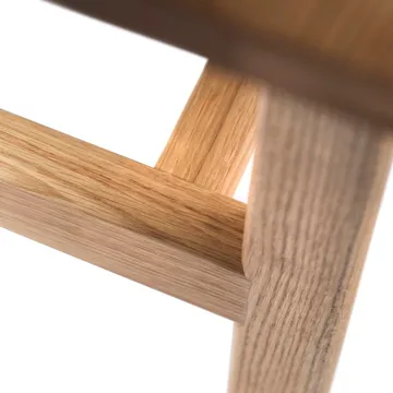 D33 coffee table 80x80 cm - Oak solid oiled - FDB Møbler