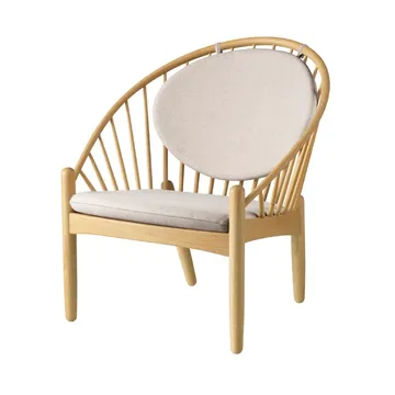 J166 Jørna chair - Oak lacquered-beige - FDB Møbler