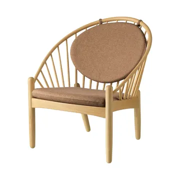J166 Jørna chair - Oak lacquered-brown - FDB Møbler