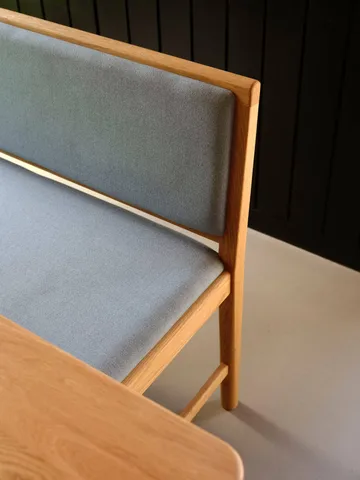 J176 Sønderborg bench - Lacquered oak-Ploegwool blue - FDB Møbler