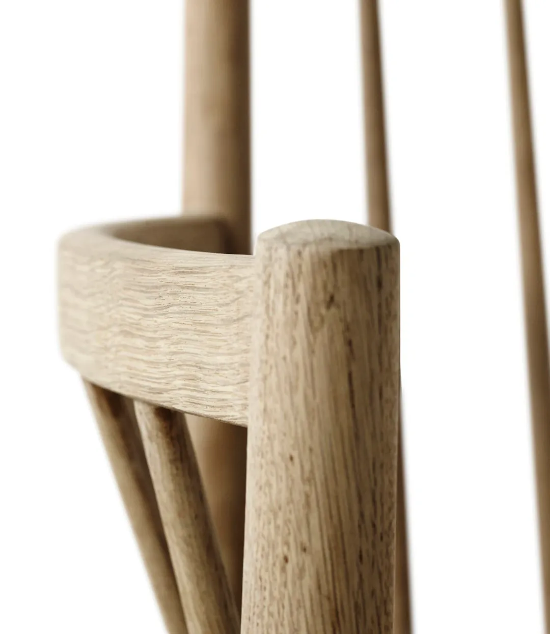 J81 chair with arms, Oak nature oiled FDB Møbler